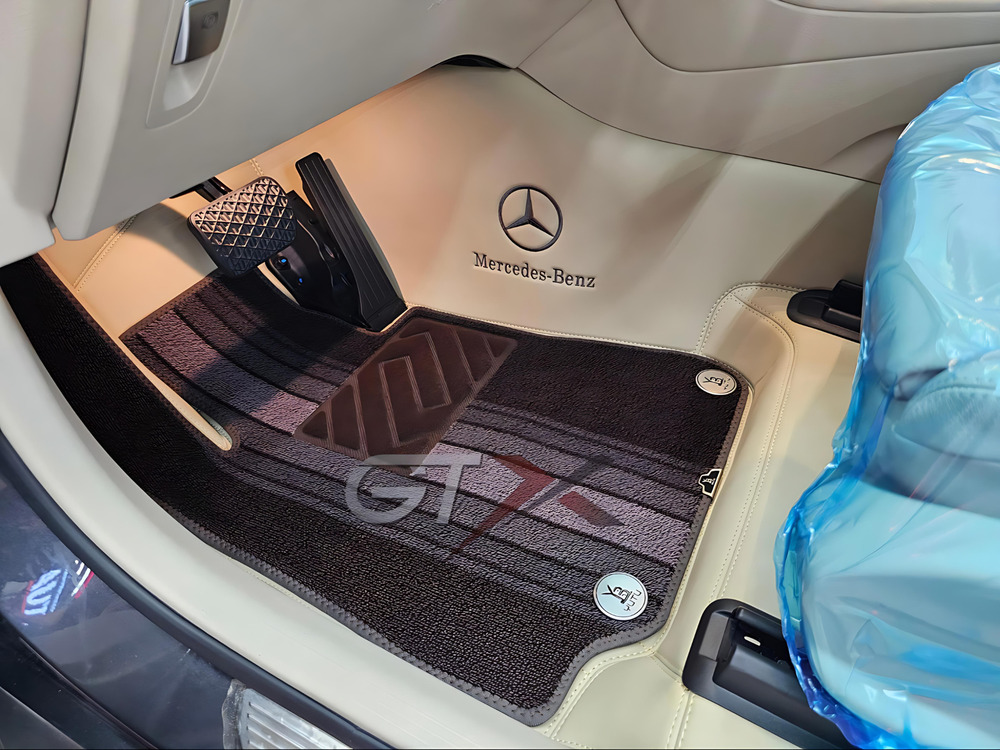 Thảm lót sàn xe Mercedes-Benz