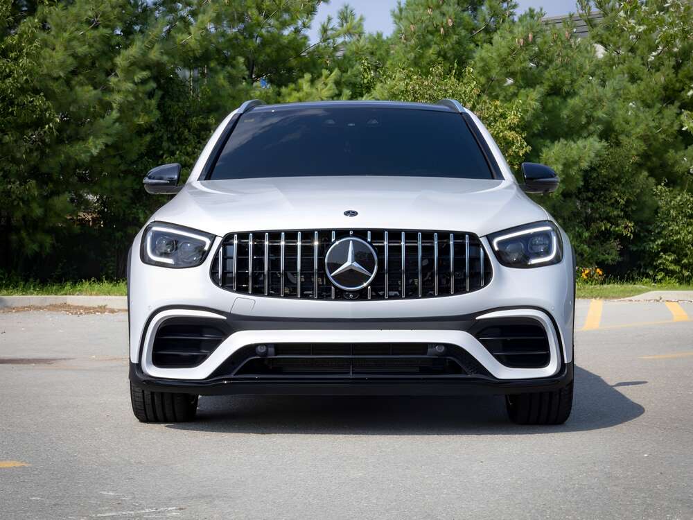 Thẩm mỹ Mercedes GLC 63 AMG Body Kit