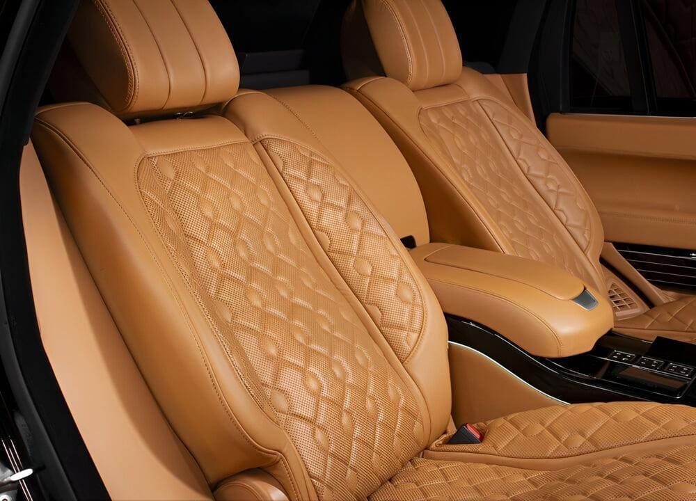  Tỉ mỉ trên từng đường khâu