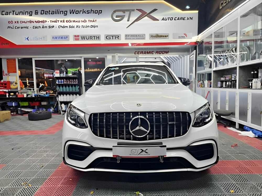 Trung tâm chuyên nâng cấp và bảo dưỡng xe Mercedes E300  - GTX Auto Care