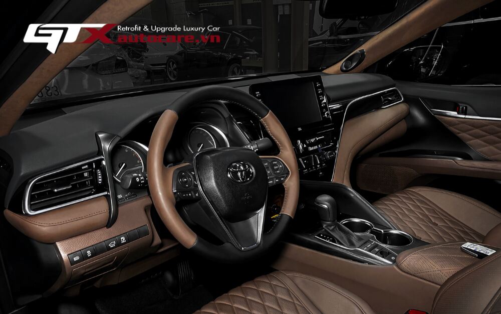 Trung tâm đổi màu xe Toyota Camry uy tín - GTX Auto Care