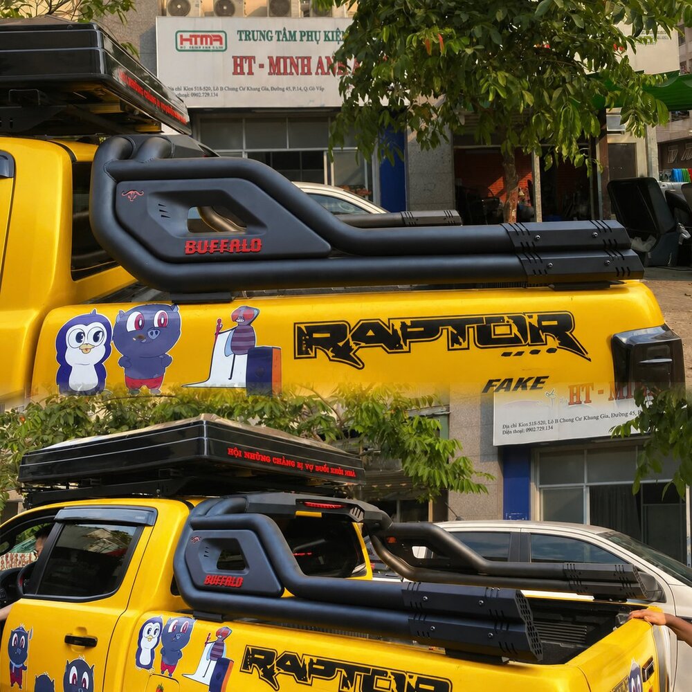 Vai thể thao Ford Ranger Raptor thương hiệu Buffalo