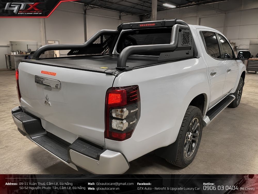 Vai thể thao Mitsubishi Triton