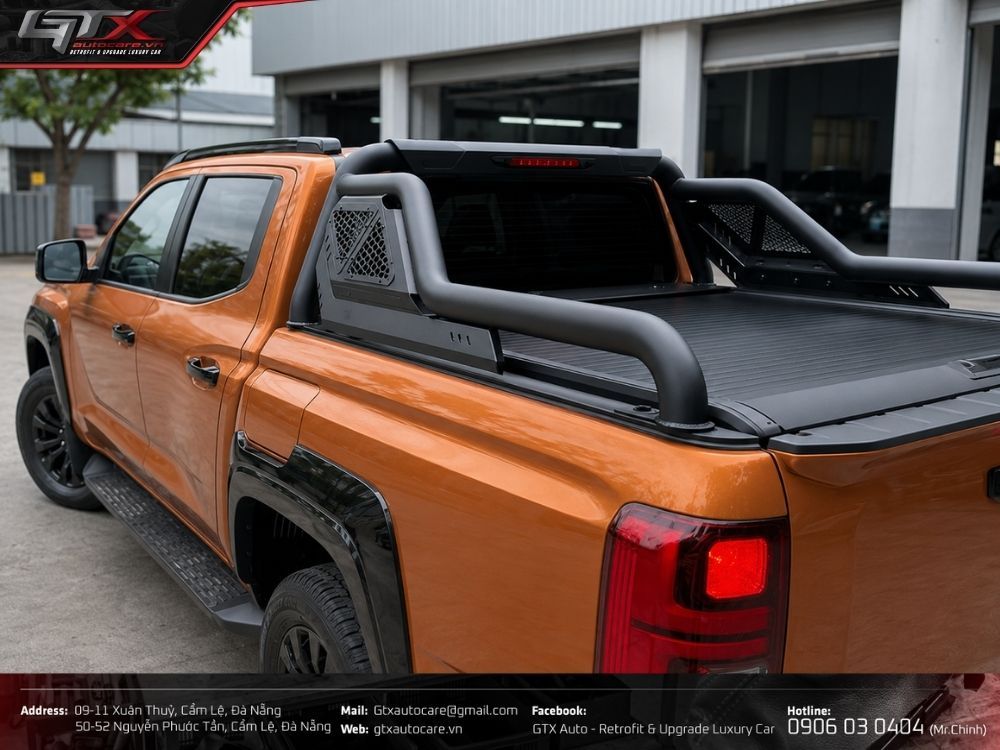 Vai thể thao sơn tĩnh điện dành cho Triton