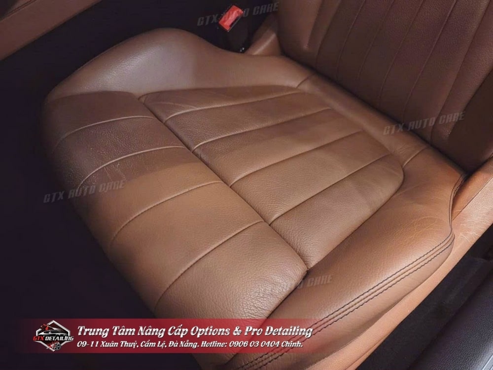 Tầm Quan Trọng Của Việc Vệ Sinh Nội Ngoại Thất Xe Ô Tô