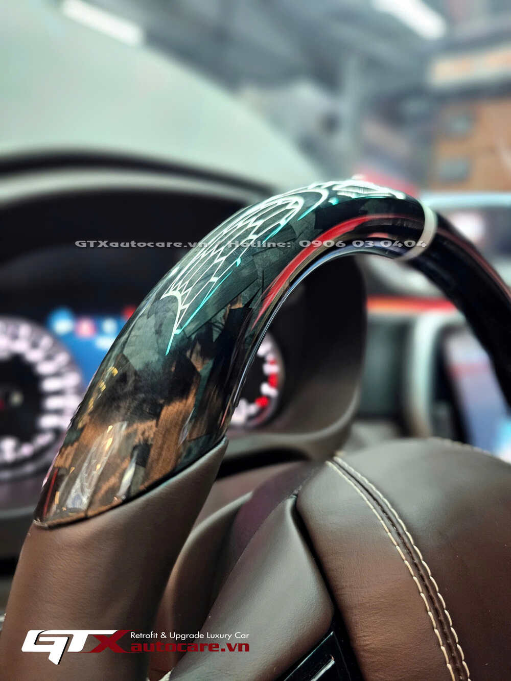 Vô lăng carbon cho Vinfast lux A
