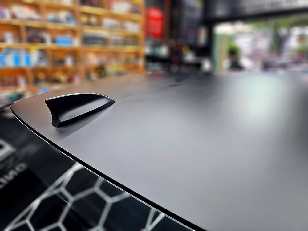 Wrap đổi màu cho nóc xe Civic sang trọng