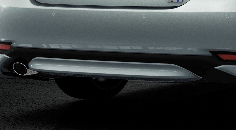 Xe Camry độ đuôi pô inox Lexus